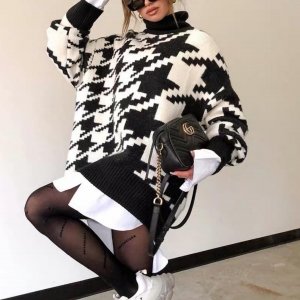 Անսահման սիրուն և նորավոճ