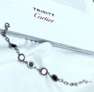 Անսահման նուրբ թևնոց